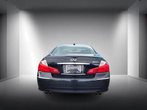 2008 INFINITI M35x Base