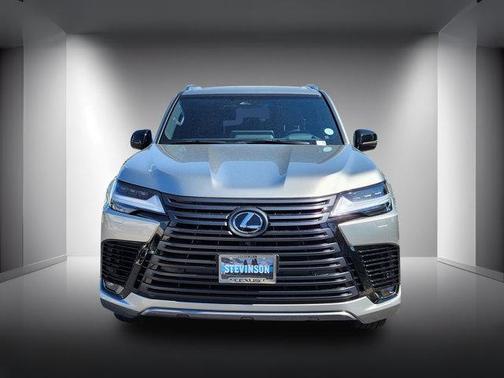 2025 Lexus LX 600 Luxury