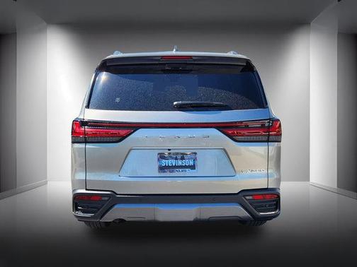 2025 Lexus LX 600 Luxury