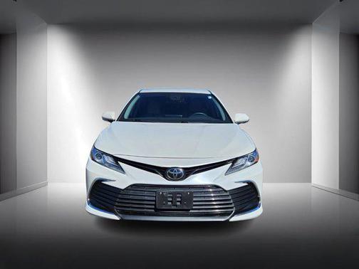 2022 Toyota Camry XLE