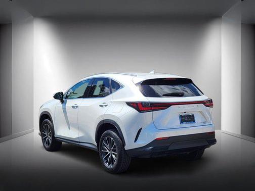 Eminent White Pearl 2022 Lexus NX 350h Premium