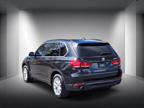 Black Sapphire Metallic 2016 BMW X5 xDrive35i