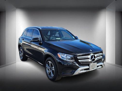 2018 Mercedes-Benz GLC 300 4MATIC