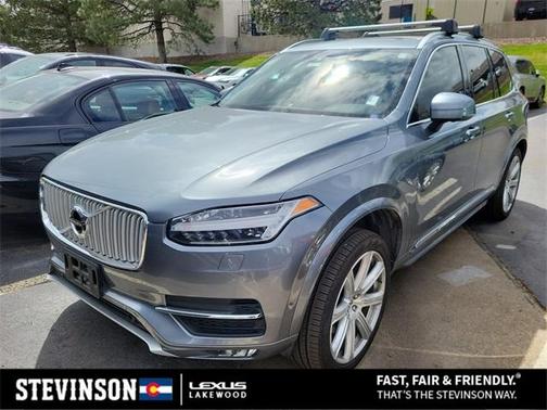 2017 Volvo XC90 T6 Inscription