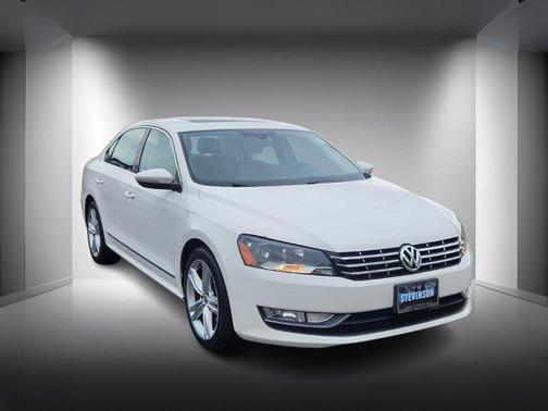 2012 Volkswagen Passat 3.6 SEL Premium