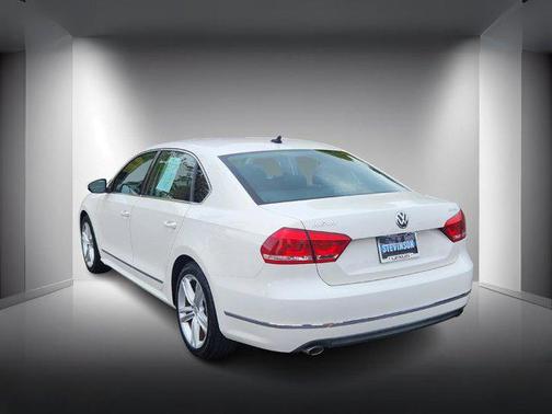 2012 Volkswagen Passat 3.6 SEL Premium