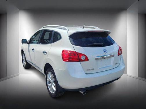 2012 Nissan Rogue SV w/SL Pkg