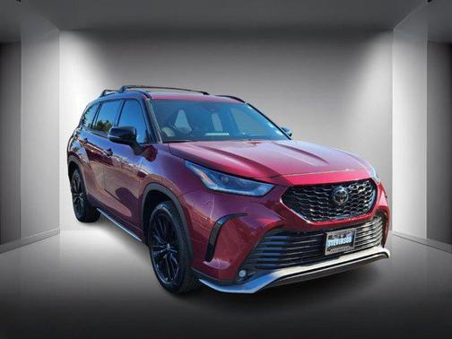 2023 Toyota Highlander XSE
