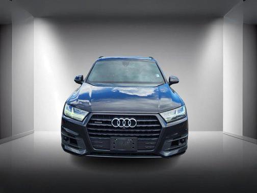 2019 Audi Q7 55 Prestige