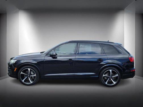 2019 Audi Q7 55 Prestige