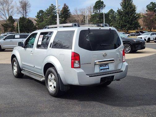 2007 Nissan Pathfinder SE