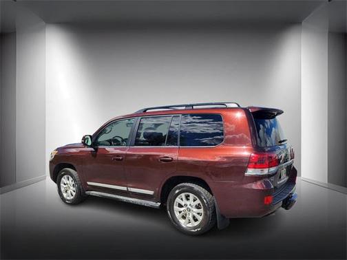2017 Toyota Land Cruiser Base