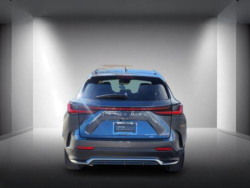 2024 Lexus NX 350 F SPORT Handling