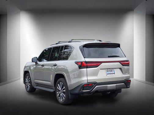 Atomic Silver 2023 Lexus LX 600 Premium