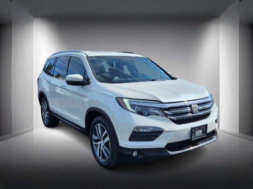 2017 Honda Pilot Elite