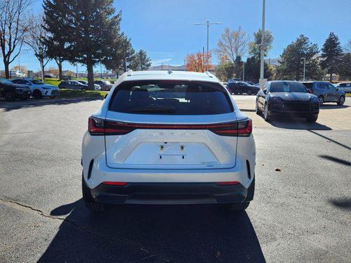 2024 Lexus NX 350h Premium