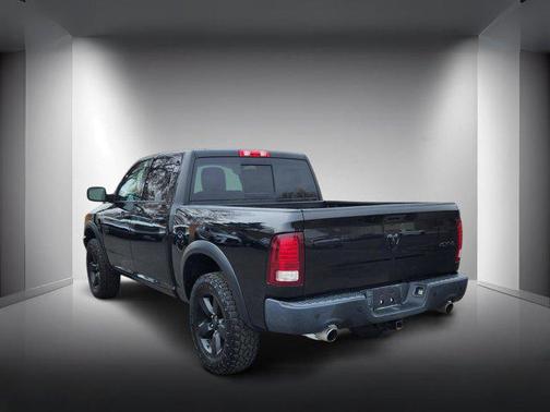 2019 RAM 1500 Classic Warlock Crew Cab 4x4 5'7' Box