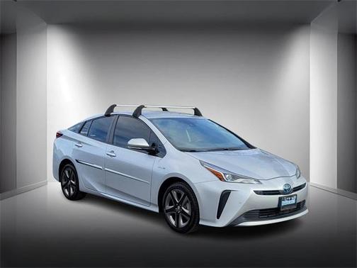 2019 Toyota Prius L