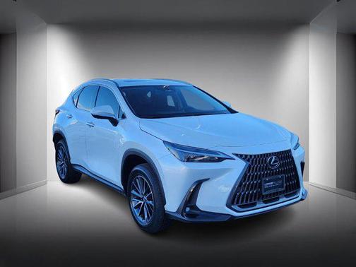 2025 Lexus NX 350h Premium