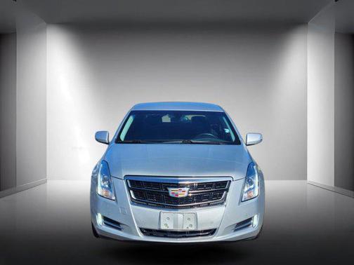 2016 Cadillac XTS Luxury