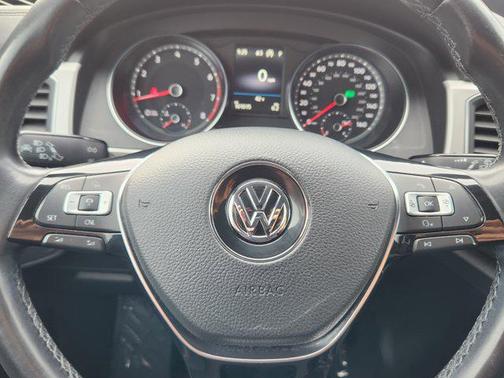 2018 Volkswagen Atlas 3.6L SE w/Technology