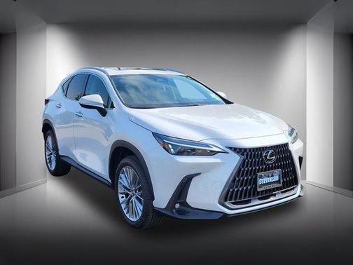 2025 Lexus NX 350h Premium