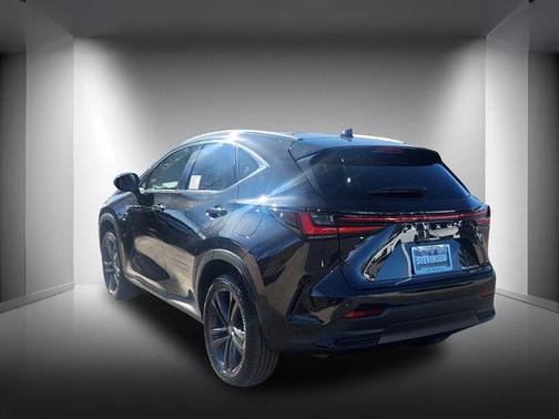 2026 Lexus NX 450h+ Luxury