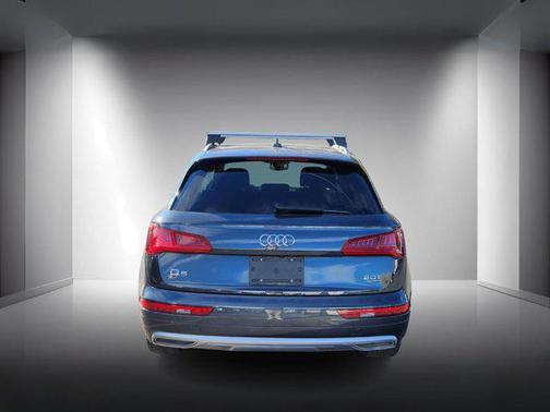 2018 Audi Q5 2.0T Premium Plus