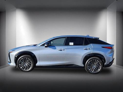 2026 Lexus RZ 450e Luxury