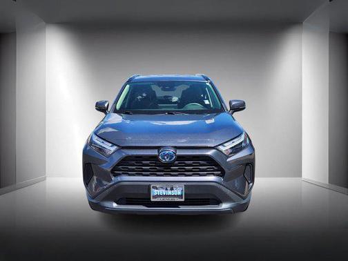 2023 Toyota RAV4 Hybrid XLE
