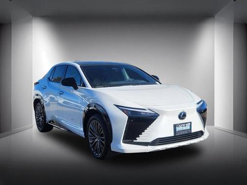 2026 Lexus RZ 450e Luxury