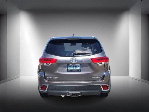 2017 Toyota Highlander Limited Platinum