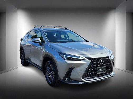 2025 Lexus NX 350h Premium
