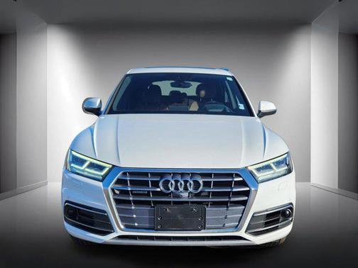2019 Audi Q5 45 Premium