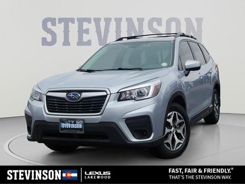 Ice Silver Metallic 2019 Subaru Forester Premium