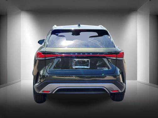 Nori Green Pearl 2026 Lexus RX 350h Premium