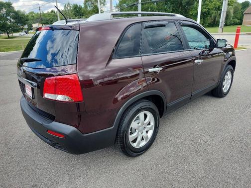 2013 Kia Sorento LX
