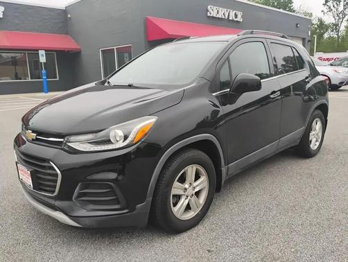 BLACK 2017 Chevrolet Trax LT