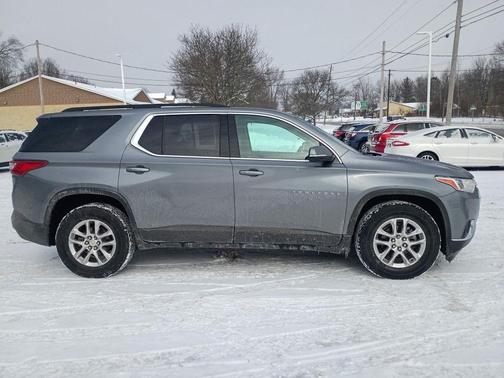 2020 Chevrolet Traverse LT Leather