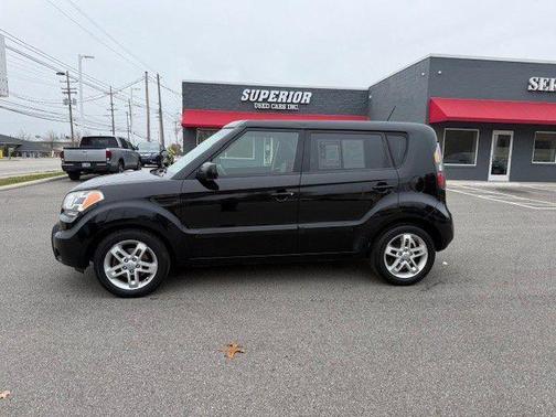 2011 Kia Soul +