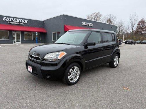 2011 Kia Soul +