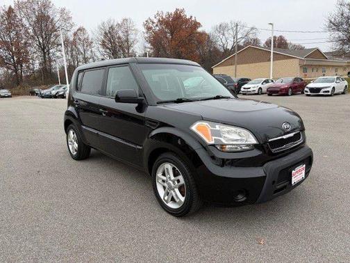 2011 Kia Soul +