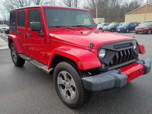 2016 Jeep Wrangler Unlimited Sahara
