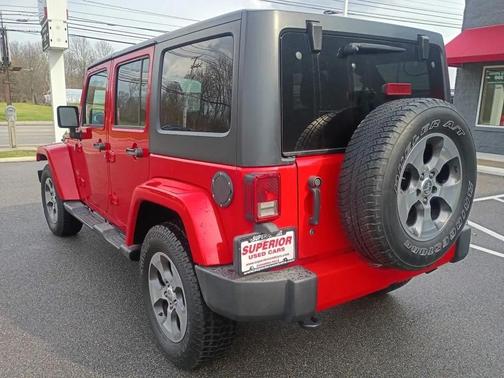 2016 Jeep Wrangler Unlimited Sahara