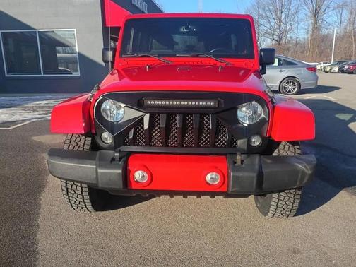 2016 Jeep Wrangler Unlimited Sahara