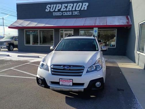 WHITE 2014 Subaru Outback 2.5i Limited