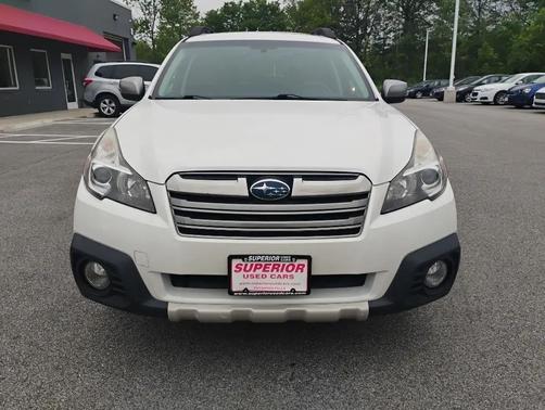 WHITE 2014 Subaru Outback 2.5i Limited