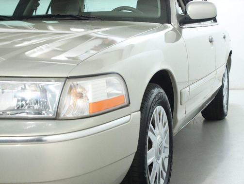 2005 Mercury Grand Marquis GS
