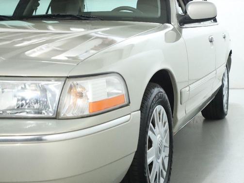 2005 Mercury Grand Marquis GS