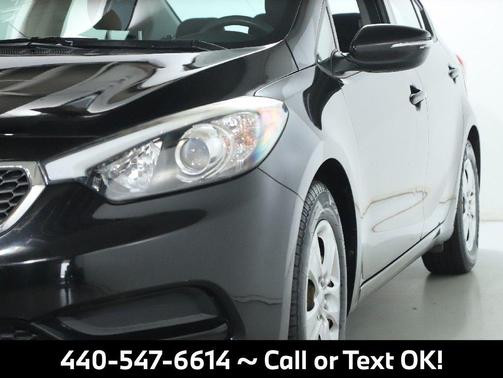 Aurora Black Pearl 2016 Kia Forte LX